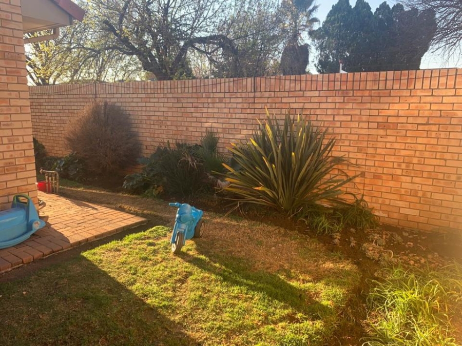 3 Bedroom Property for Sale in Potchefstroom Rural North West